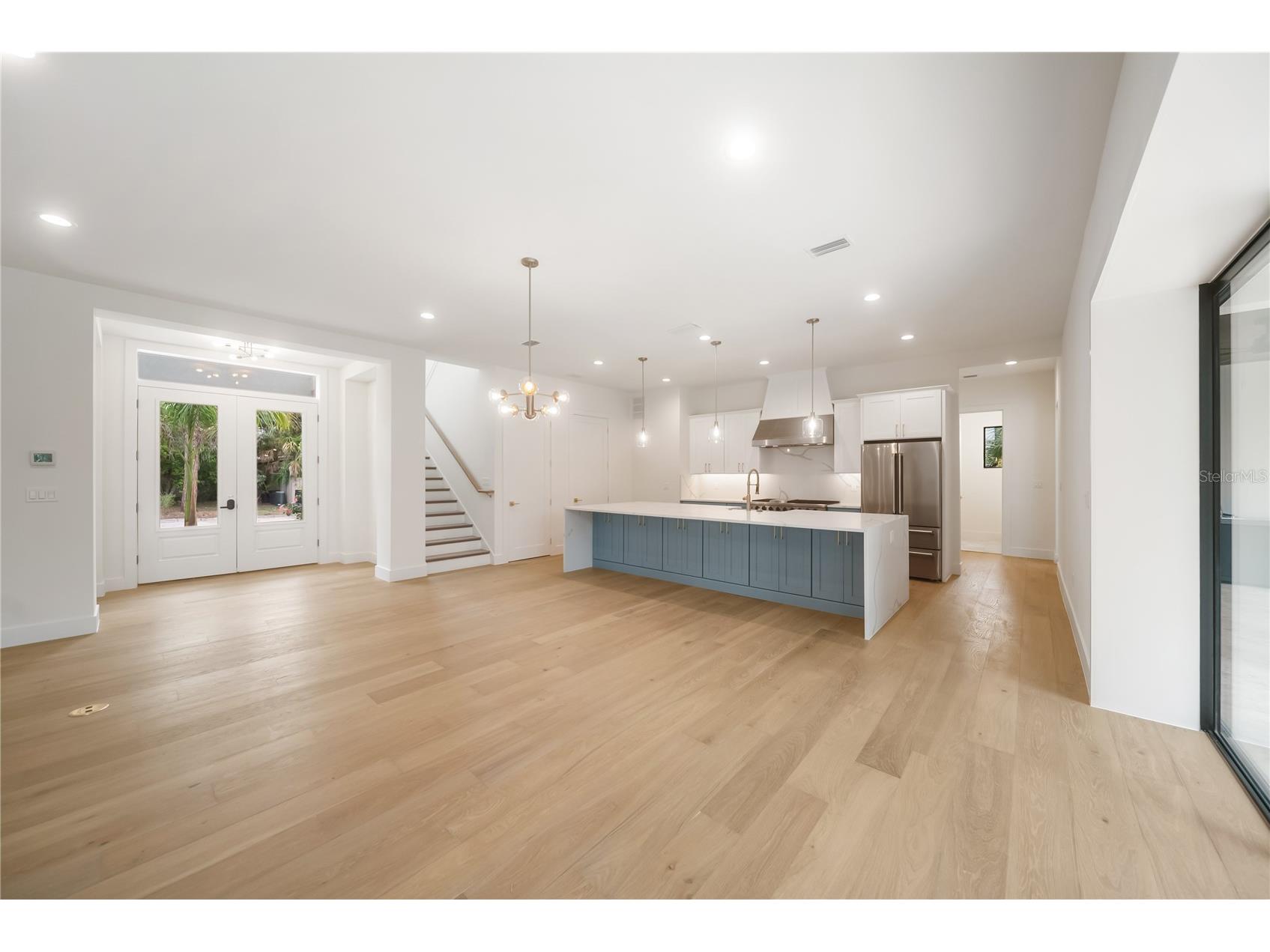 3800 Flores Avenue Sarasota FL 34239 A4695844 image38