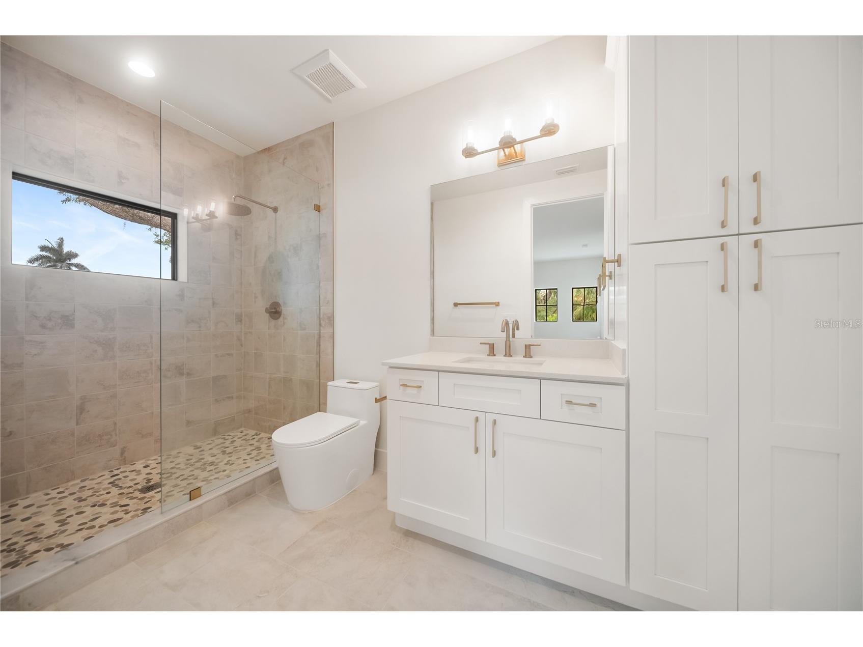 3800 Flores Avenue Sarasota FL 34239 A4695844 image48
