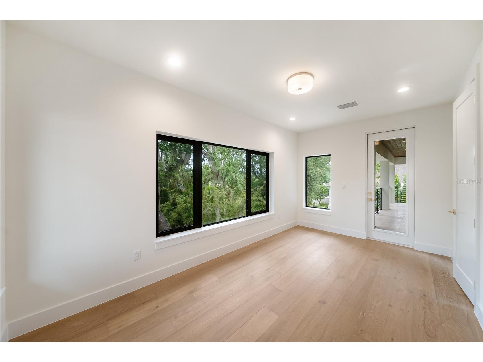 3800 Flores Avenue Sarasota FL 34239 A4695844 image56