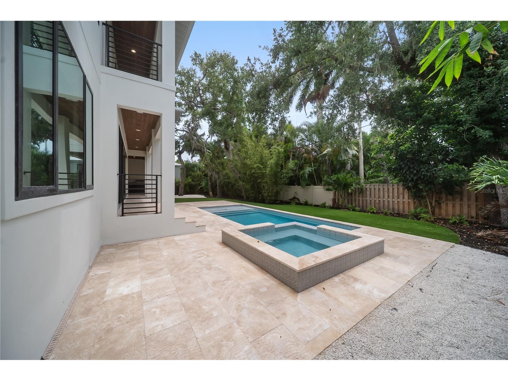 3800 Flores Avenue Sarasota FL 34239 A4695844 image81