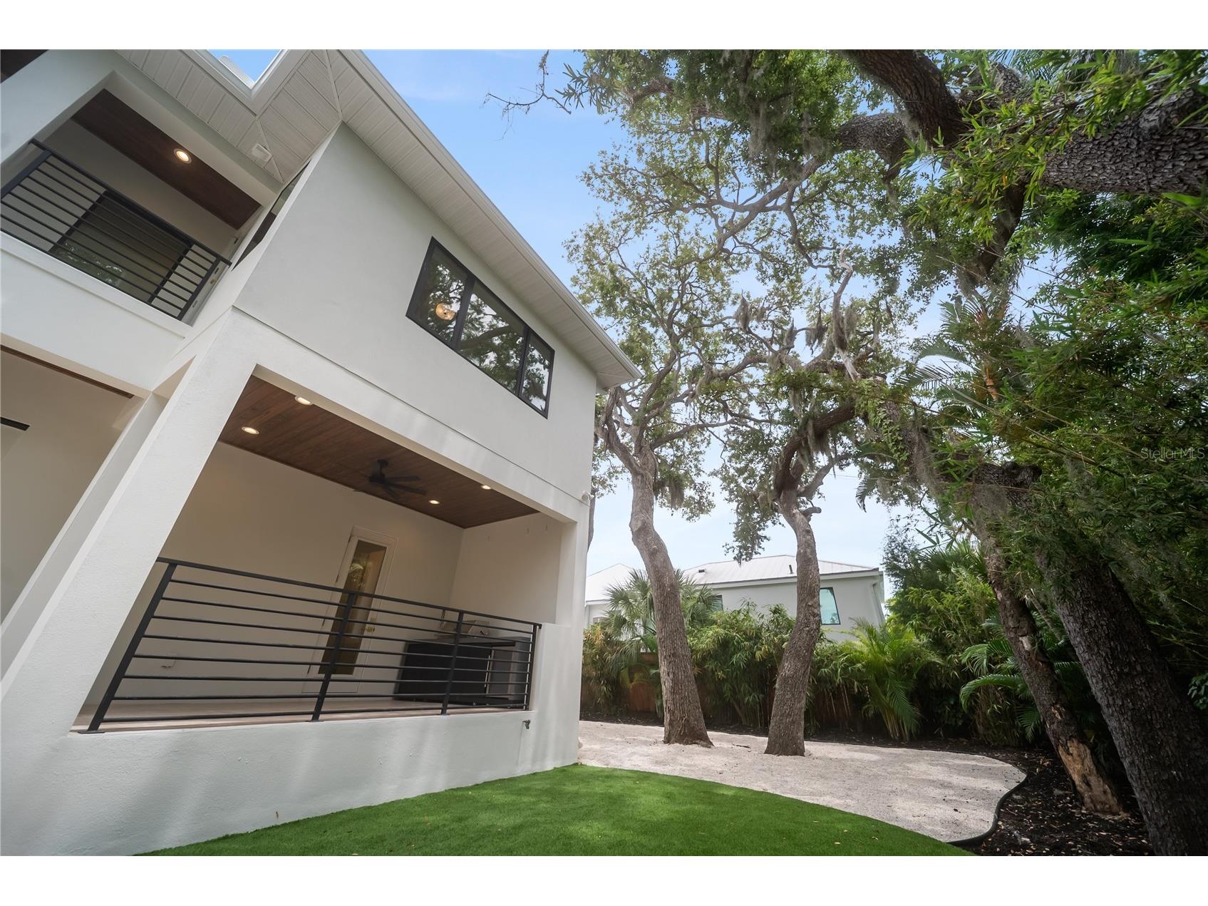 3800 Flores Avenue Sarasota FL 34239 A4695844 image83