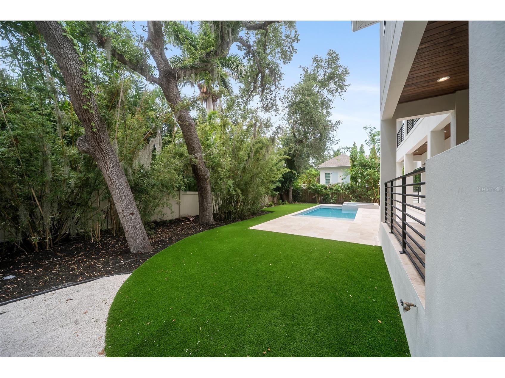 3800 Flores Avenue Sarasota FL 34239 A4695844 image85