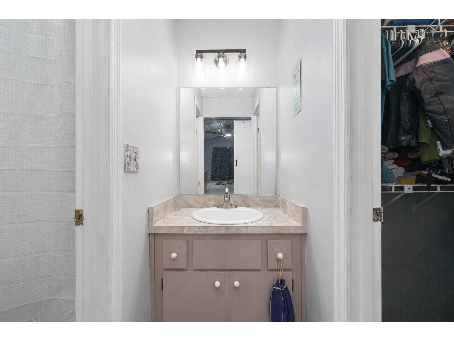 3800 NE 24th Court Ocala FL 34479 OM718660 image14