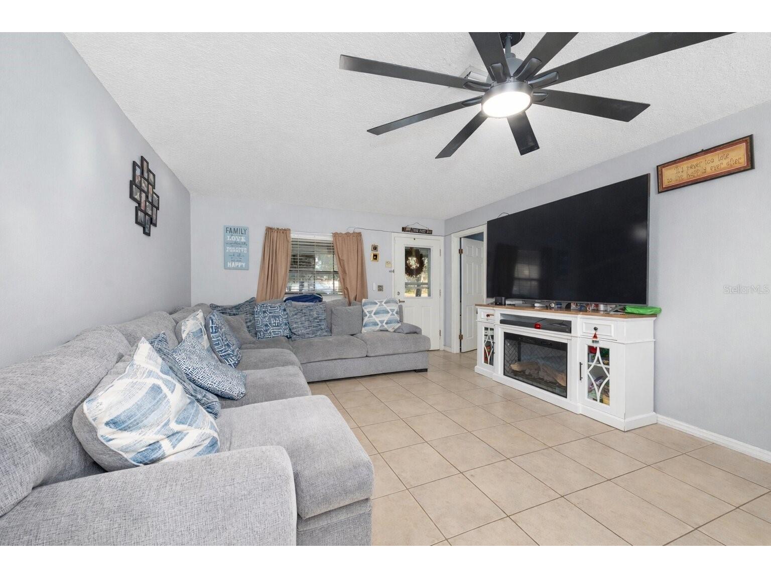 3800 NE 24th Court Ocala FL 34479 OM718660 image3