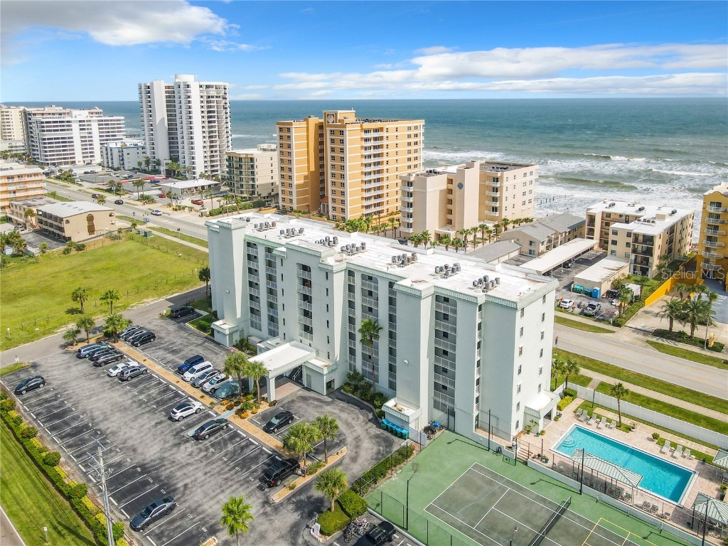 3800 S Atlantic Avenue #404 Daytona Beach Shores FL 32118 - ATLANTIC OCEAN INTRACOASTAL V4932632 image1