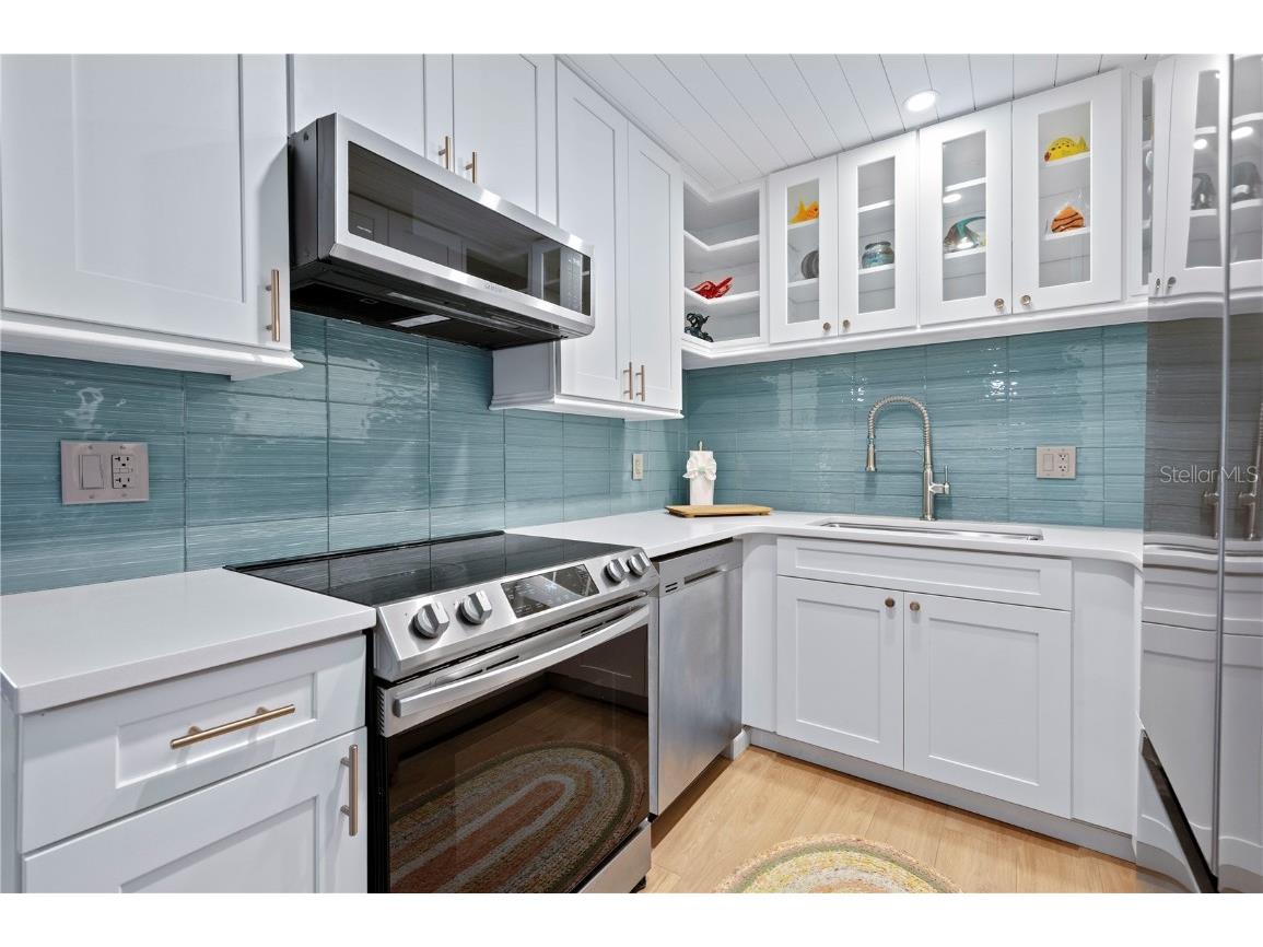 3800 Saxon Drive #19B New Smyrna Beach FL 32169 V4944441 image16