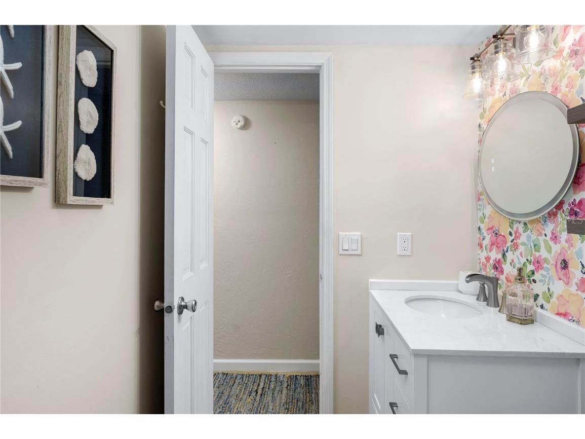 3800 Saxon Drive #19B New Smyrna Beach FL 32169 V4944441 image28