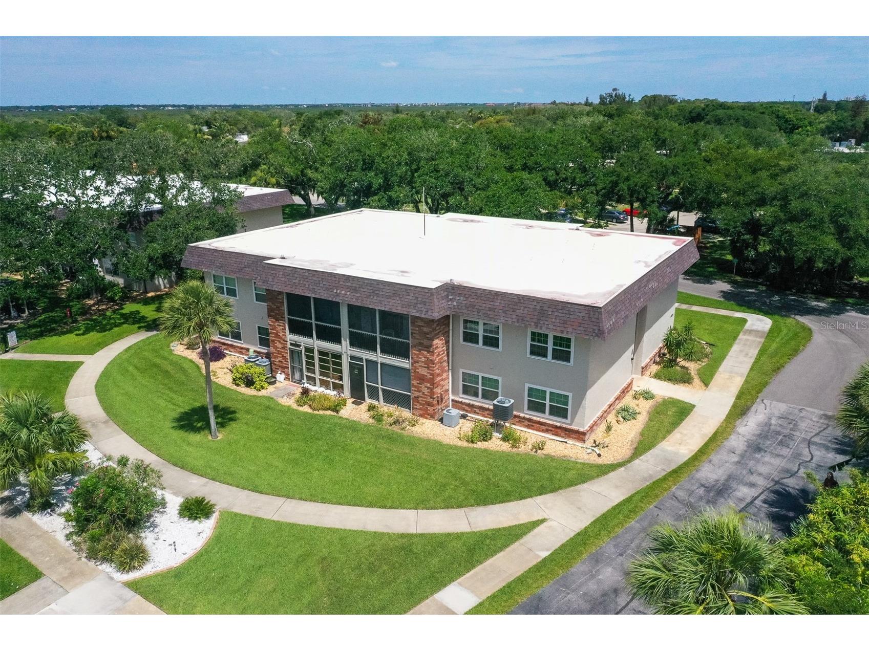 3800 Saxon Drive #A-1 New Smyrna Beach FL 32169 V4949541 image1