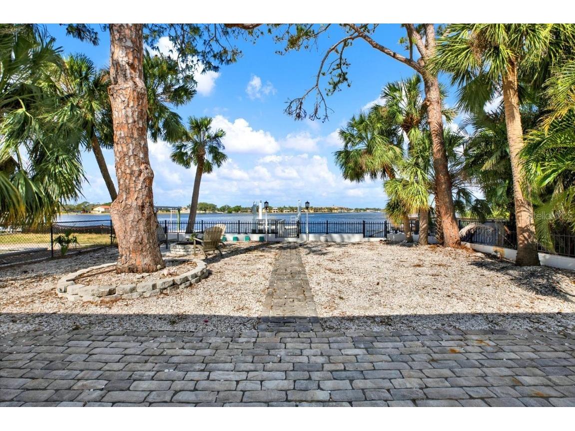 3800 Shore Acres Boulevard NE Saint Petersburg FL 33703 TB8387721 image13