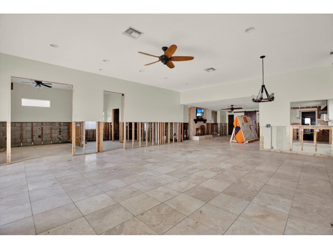 3800 Shore Acres Boulevard NE Saint Petersburg FL 33703 TB8387721 image16