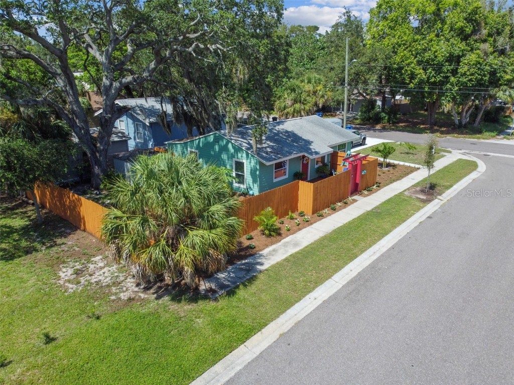 3801 19th Avenue S Saint Petersburg FL 33711 U8206003 image1