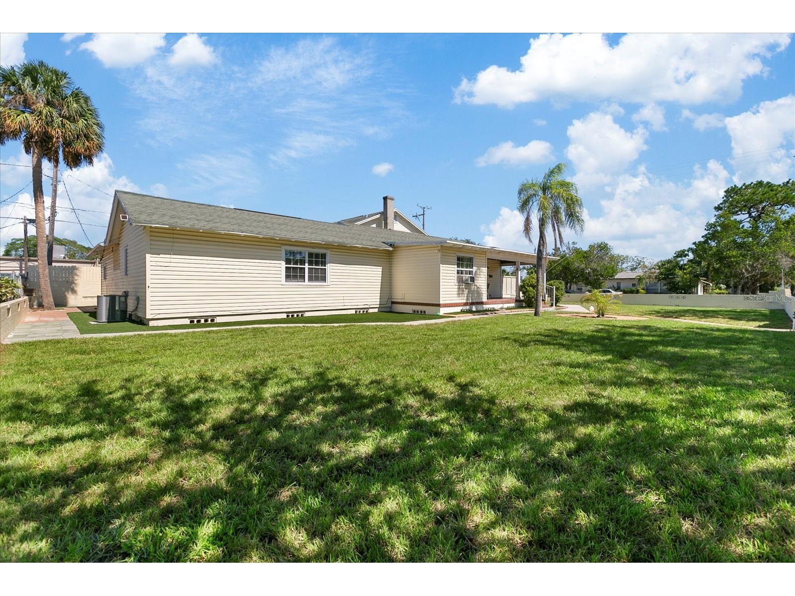 3801 1st Avenue S Saint Petersburg FL 33711 TB8470465 image11