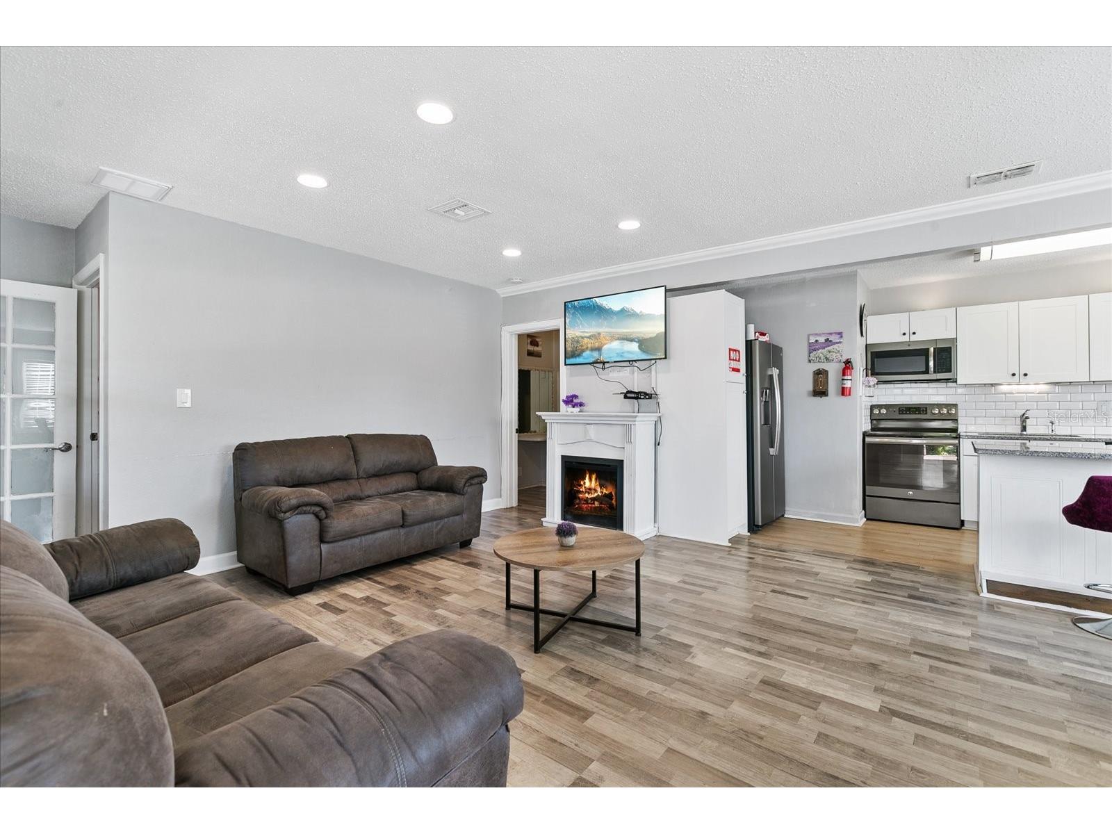 3801 1st Avenue S Saint Petersburg FL 33711 TB8470465 image23
