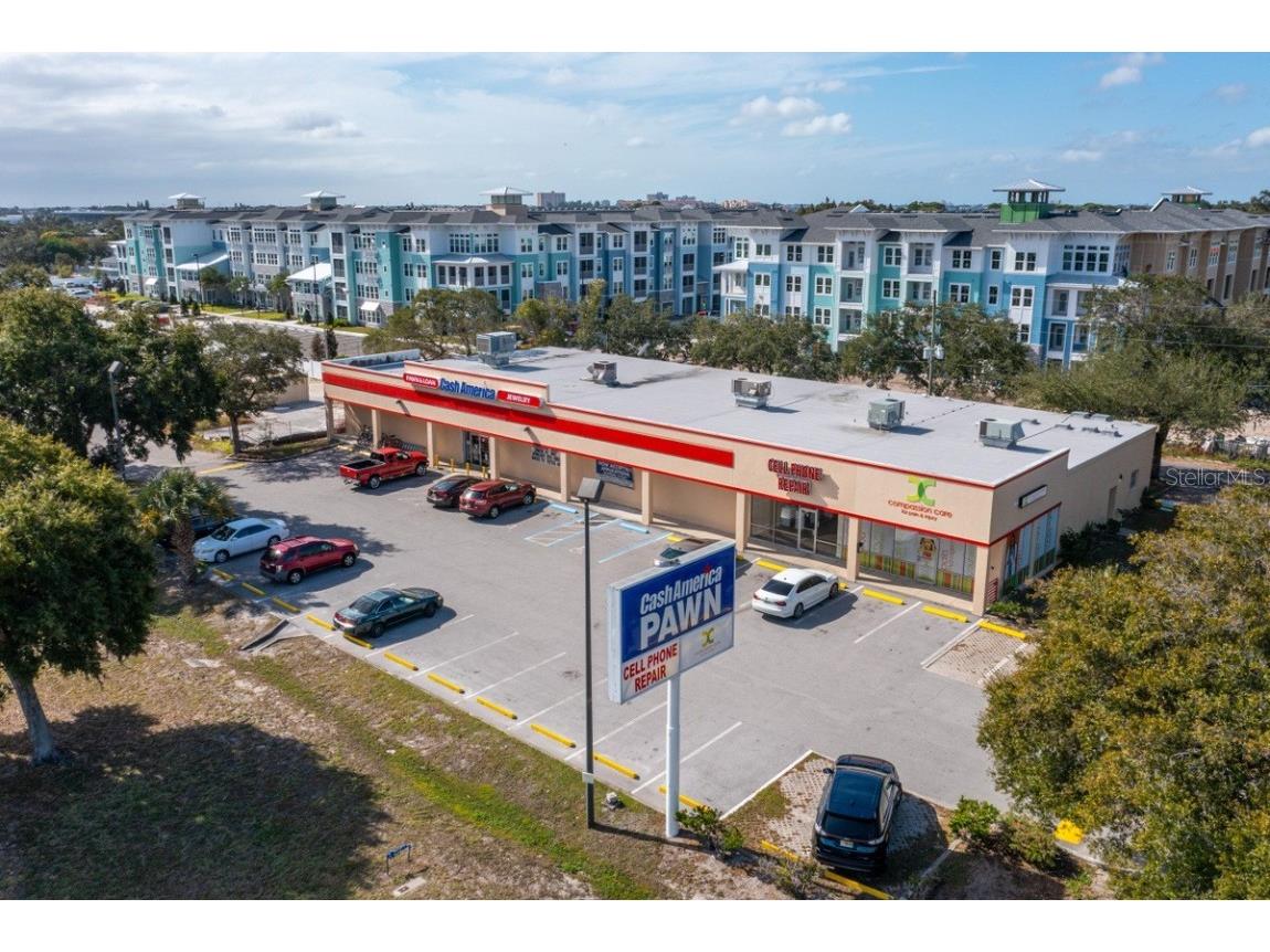 3801 34th Street S Saint Petersburg FL 33711 U8144212 image1