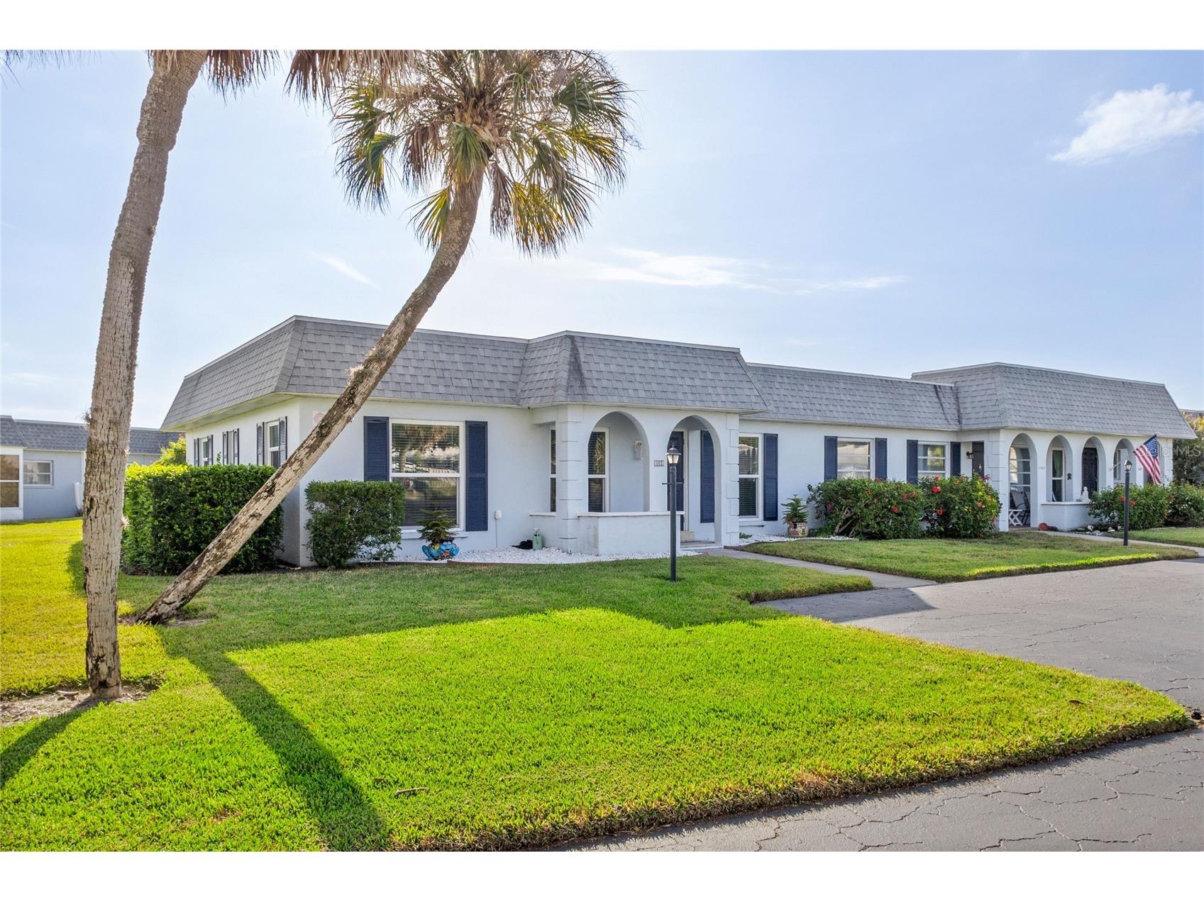 3801 42nd Street W Bradenton FL 34205 A4676674 image1