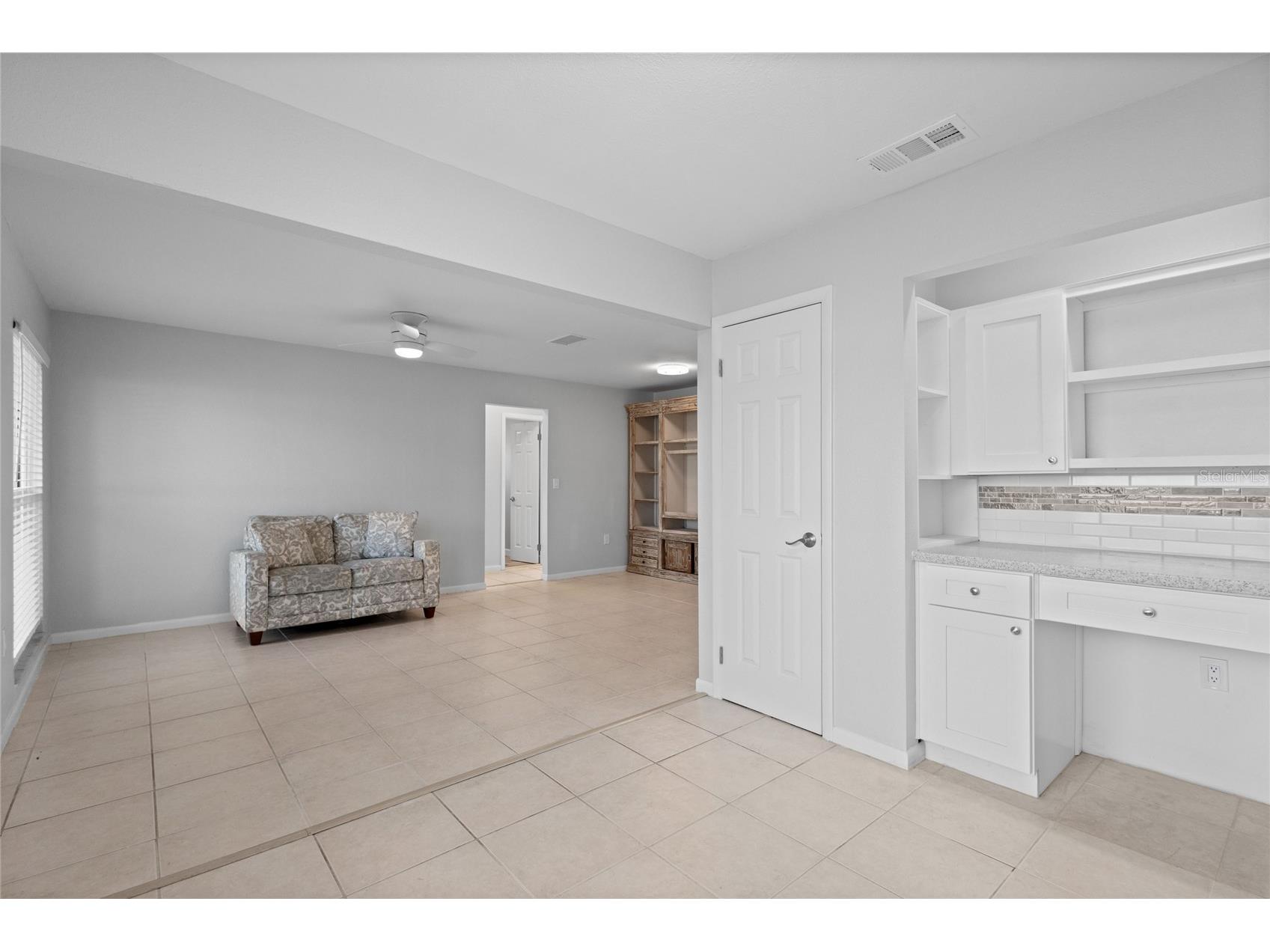 3801 42nd Street W Bradenton FL 34205 A4676674 image10
