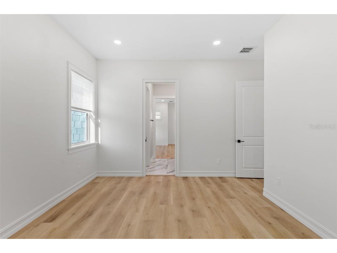 3801 71st Street N Saint Petersburg FL 33709 TB8450106 image28