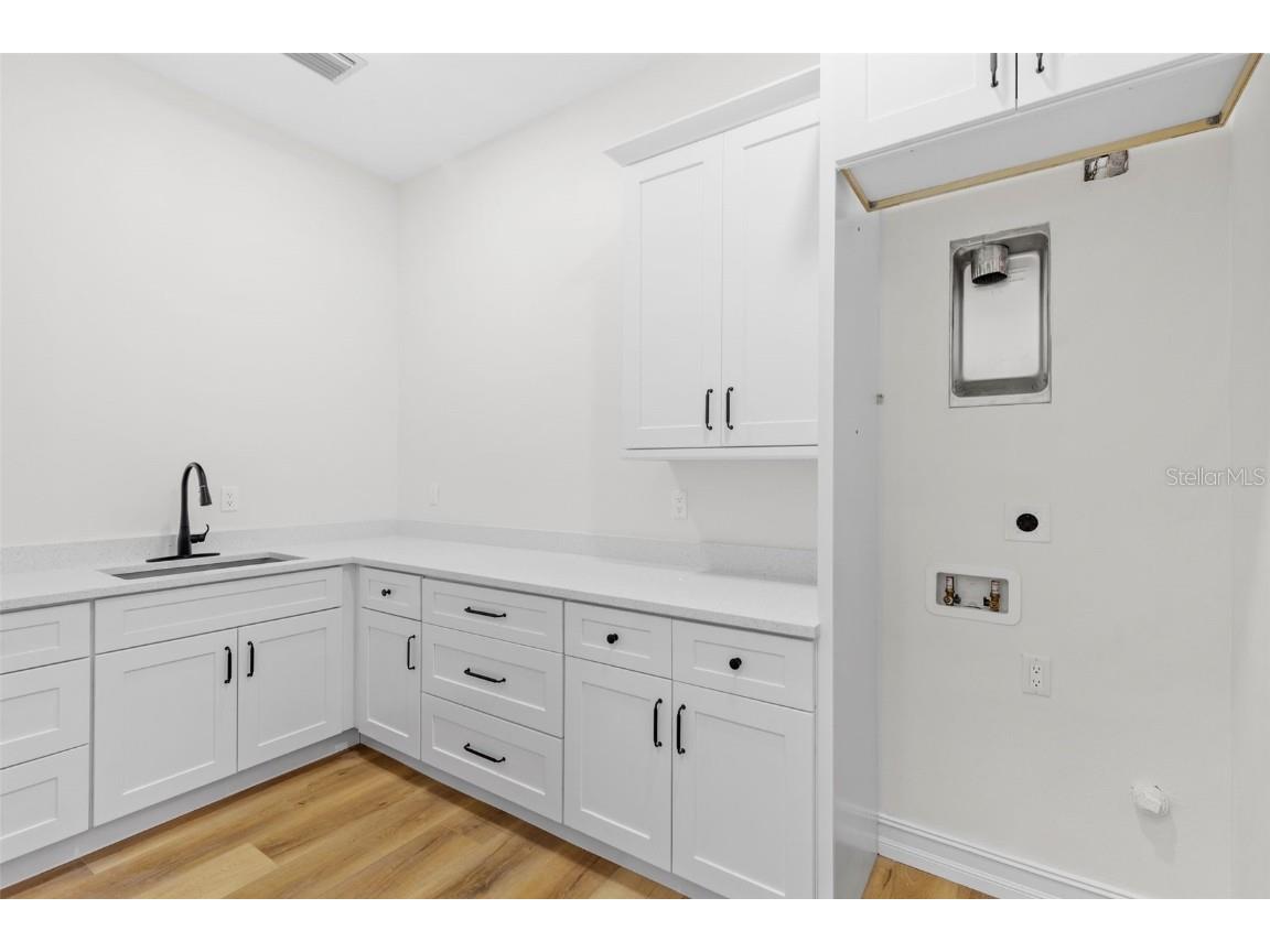 3801 71st Street N Saint Petersburg FL 33709 TB8450106 image35