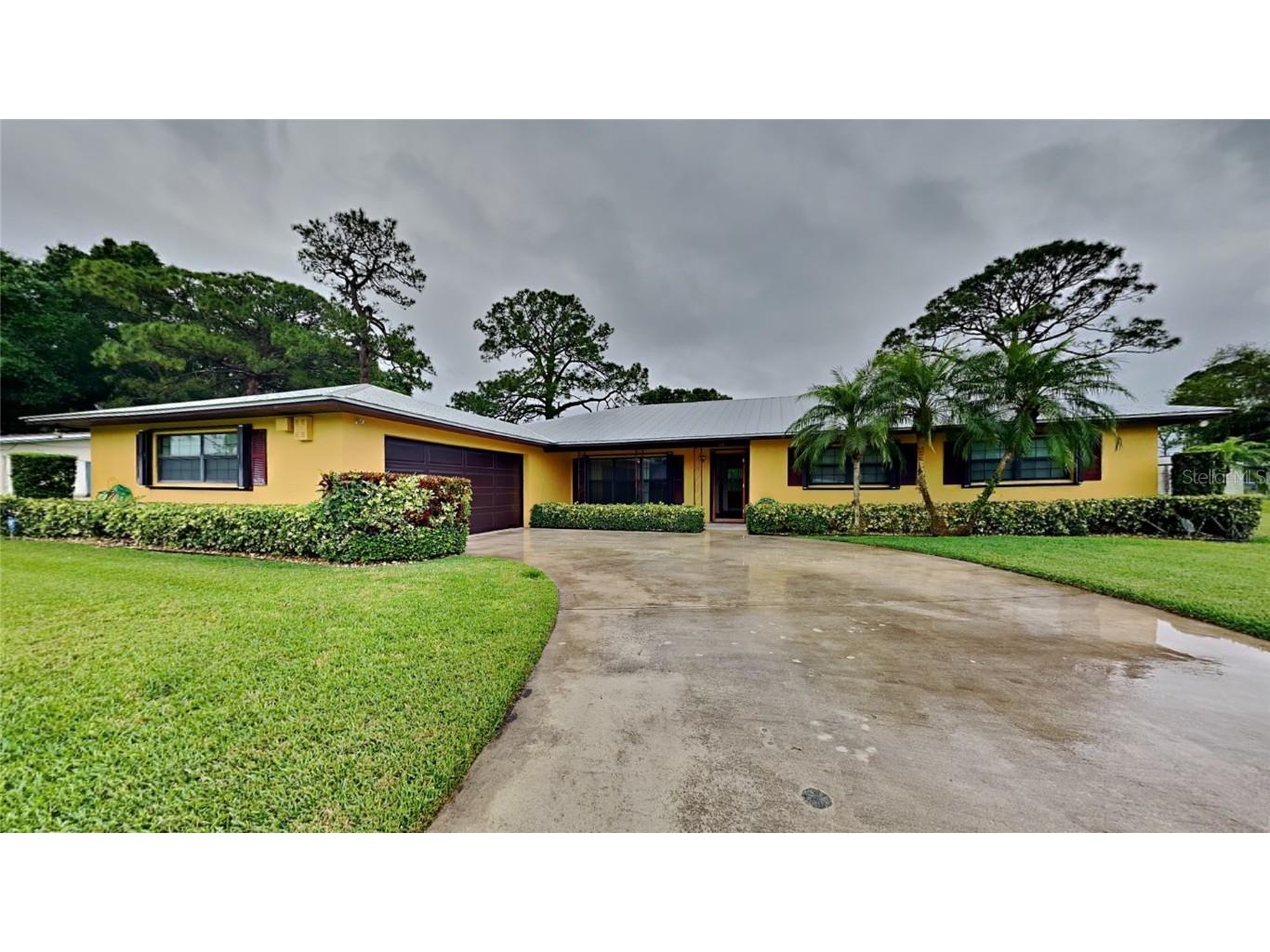 3801 Avenue J Fort Pierce FL 34947 TB8383546 image1