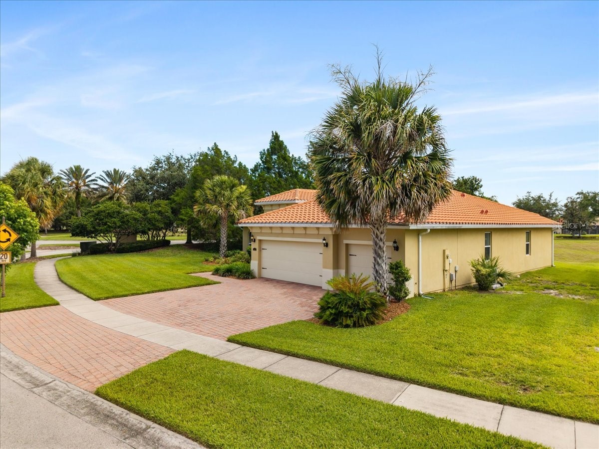 3801 Bowfin Trail Kissimmee FL 34746 - LAKE BELLALAGO S5151840 image41