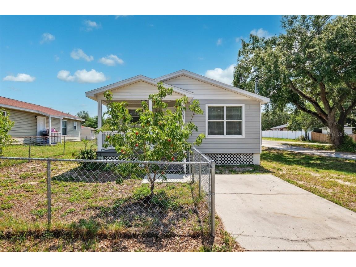 3801 Carroway Street Tampa FL 33619 TB8382389 image1