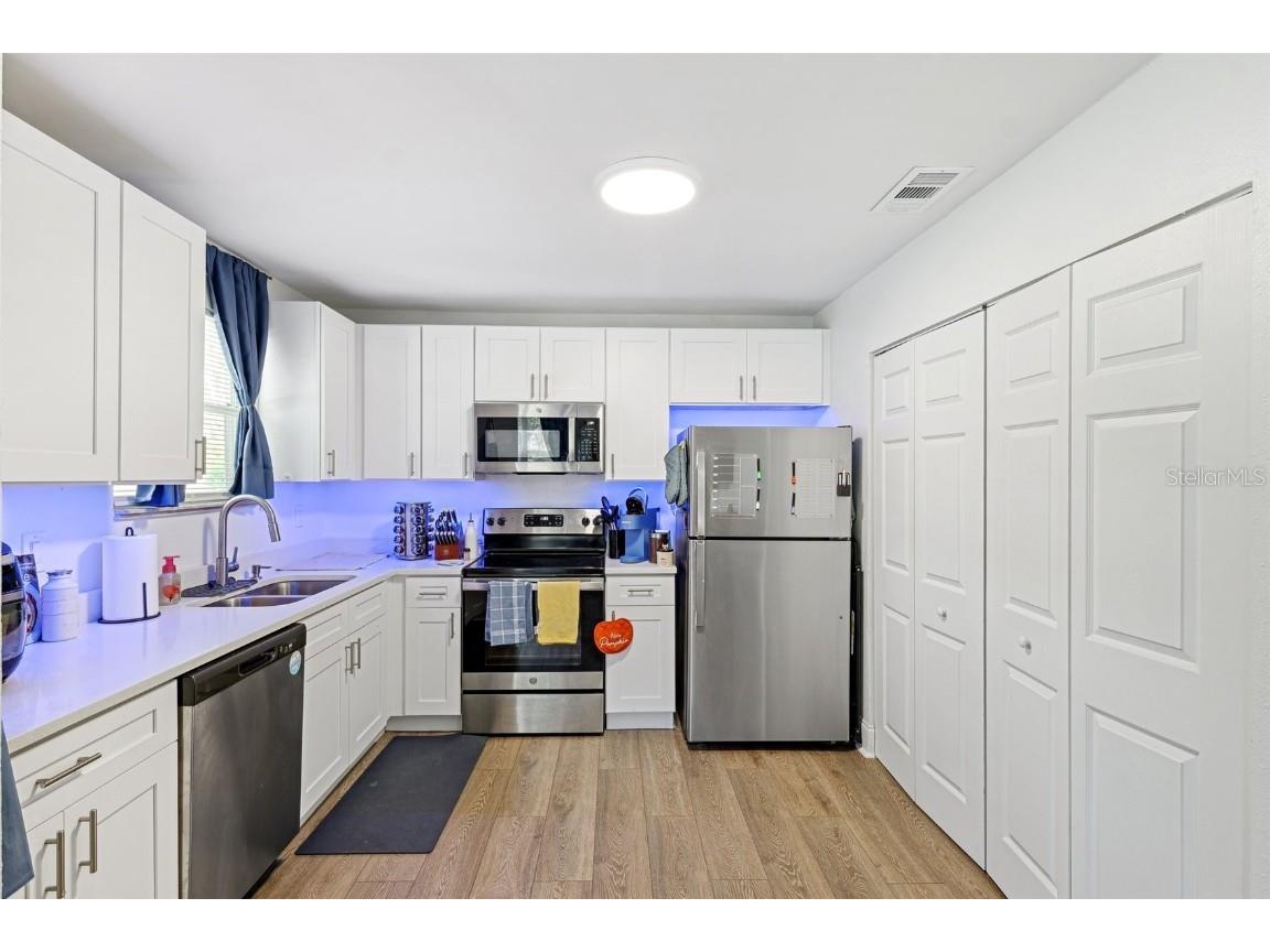 3801 Carroway Street Tampa FL 33619 TB8382389 image8