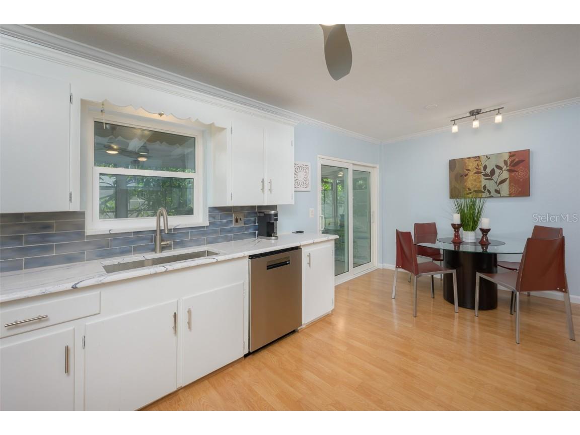 3801 Helene Street Sarasota FL 34233 A4614683 image14