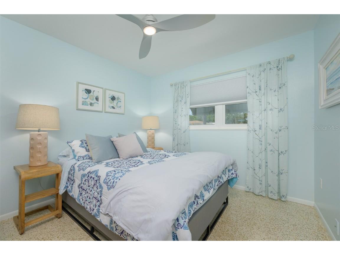 3801 Helene Street Sarasota FL 34233 A4614683 image22