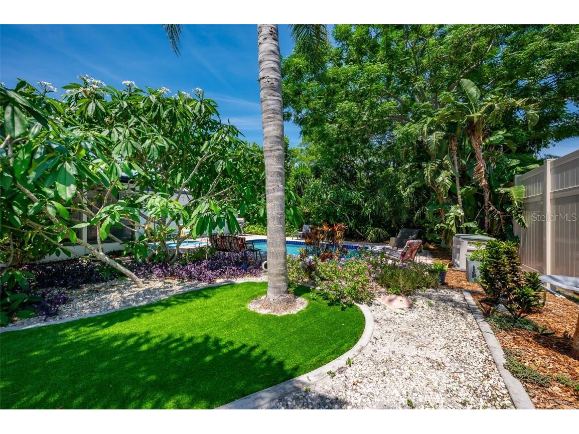 3801 Helene Street Sarasota FL 34233 A4614683 image31