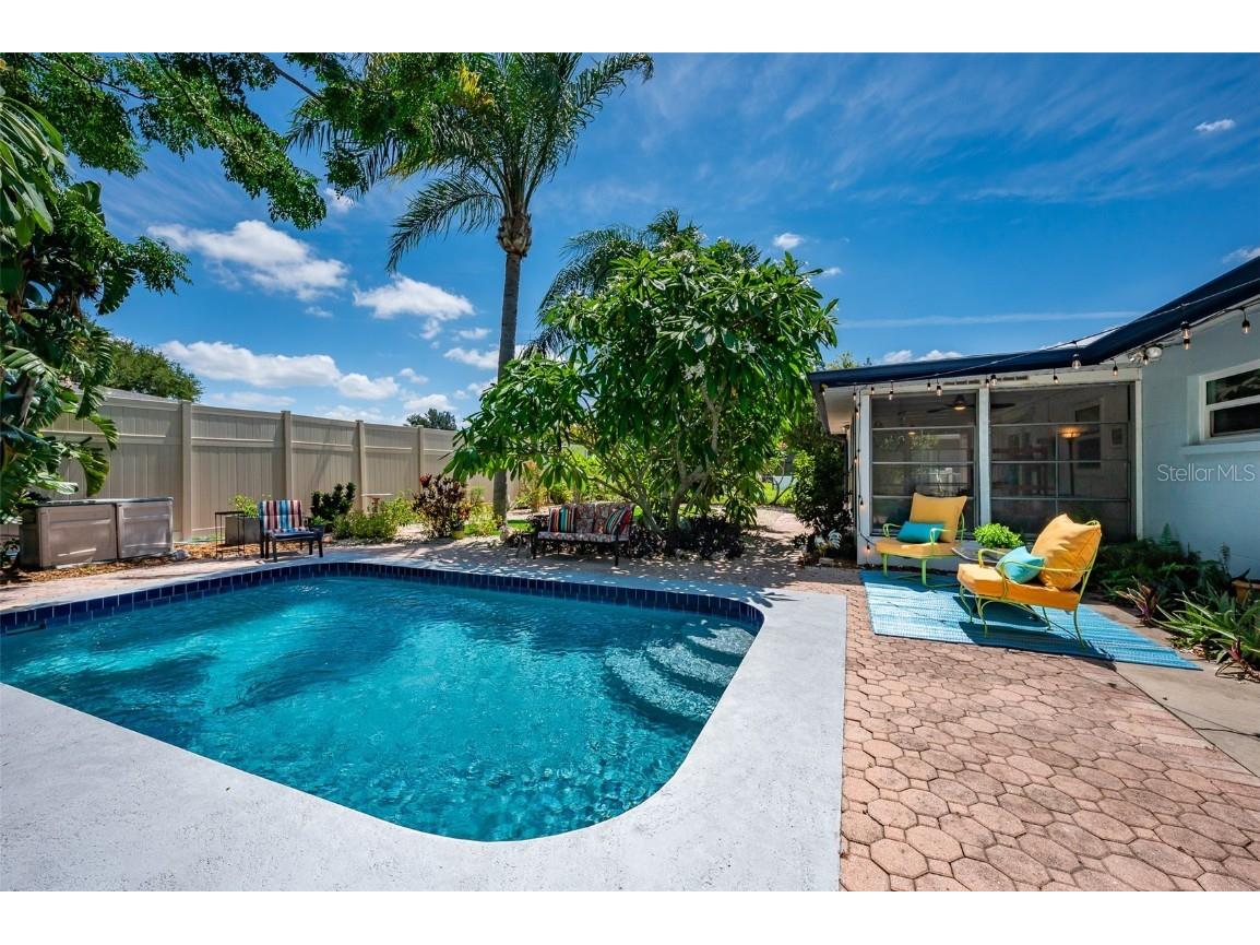 3801 Helene Street Sarasota FL 34233 A4614683 image35