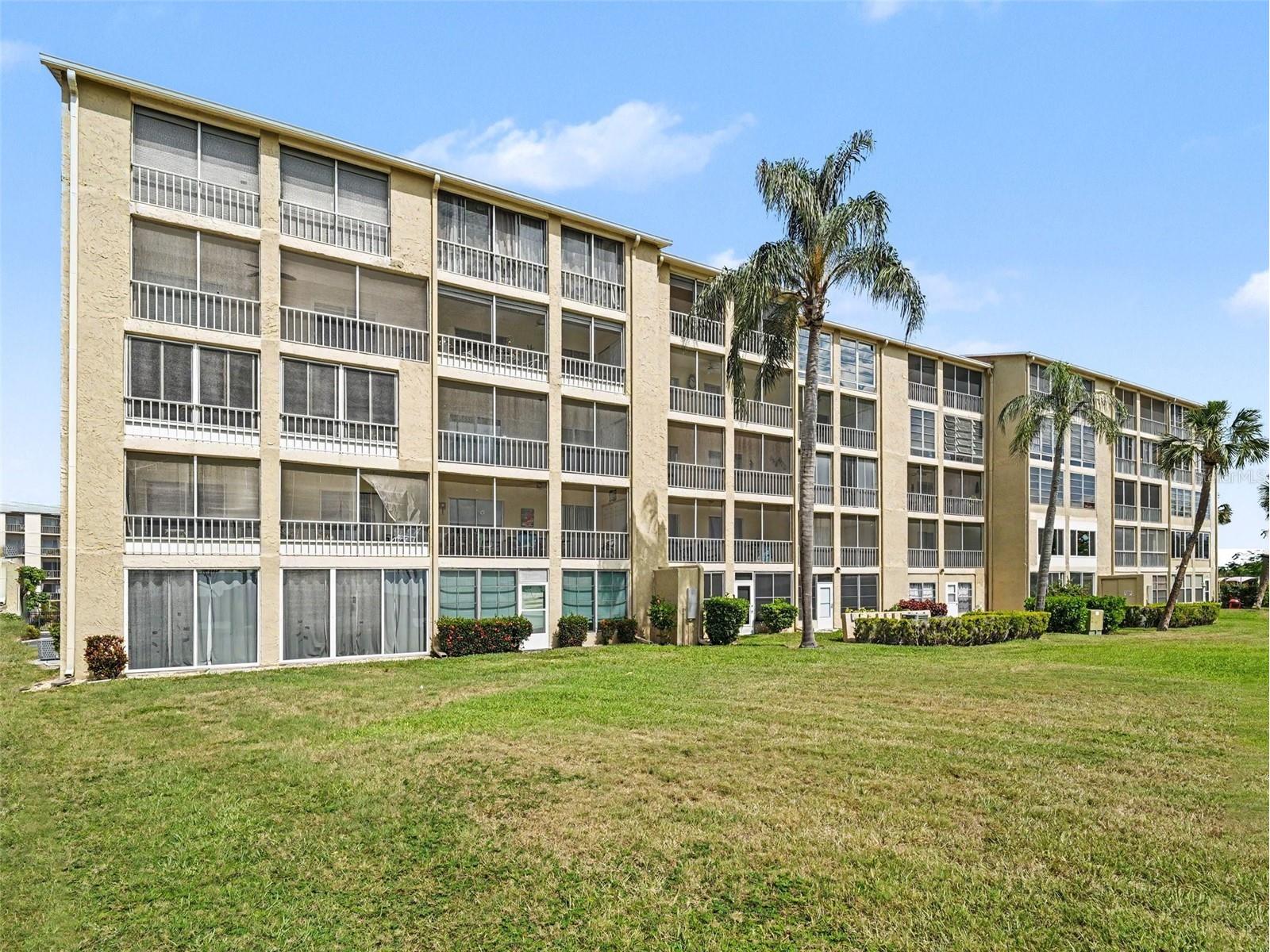 3801 Lake Bayshore Drive #H413 Bradenton FL 34205 TB8511356 image25
