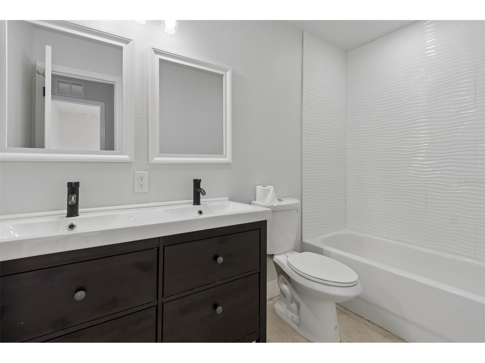 3801 Machado Street Tampa FL 33610 TB8513448 image46