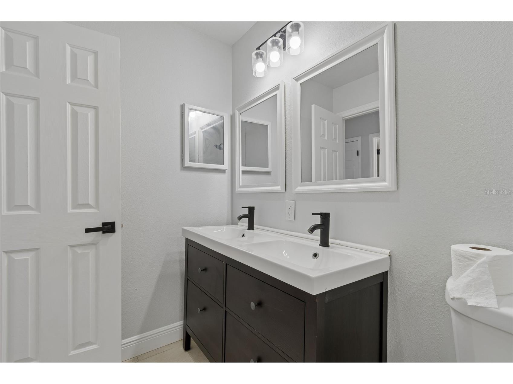 3801 Machado Street Tampa FL 33610 TB8513448 image48