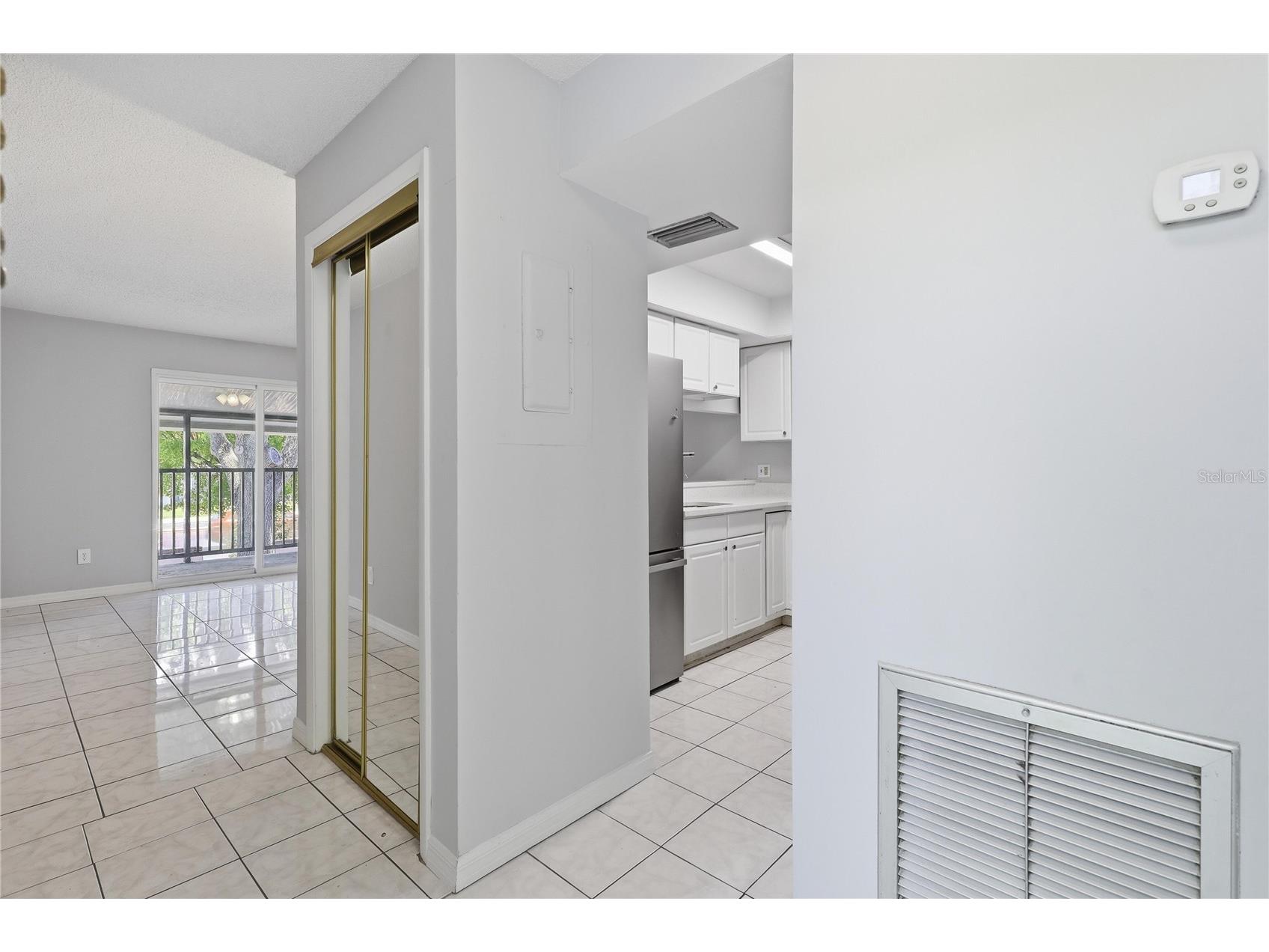 3801 N Oak Drive #A72 Tampa FL 33611 O6406471 image9