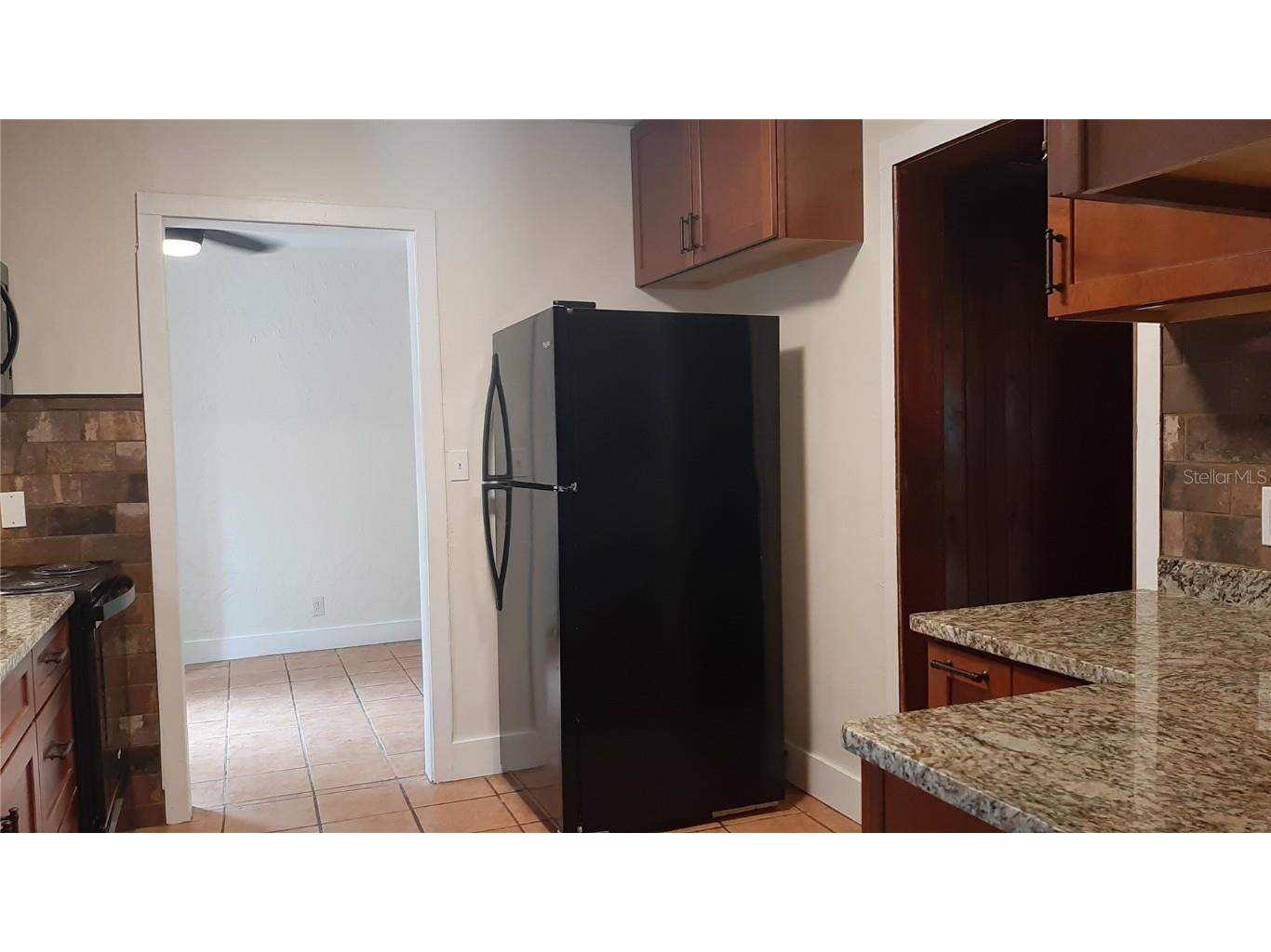 3801 NW 6th Street Gainesville FL 32609 GC534897 image4