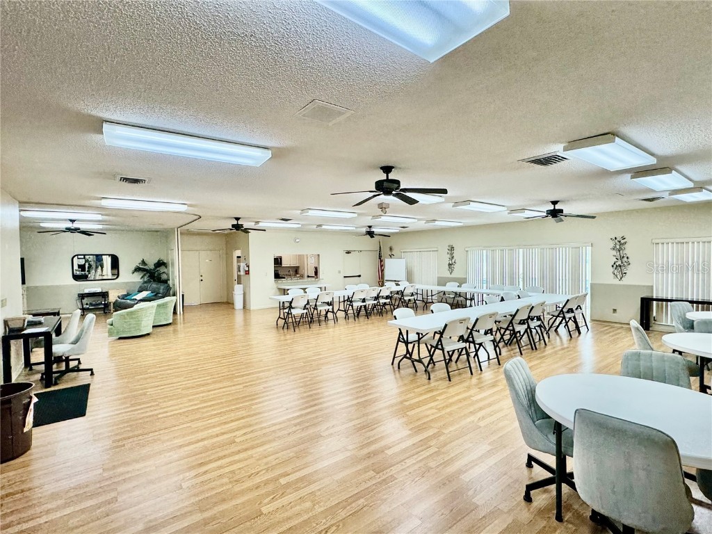 3802 42nd Street Court W #31 Bradenton FL 34205 A4672745 image46