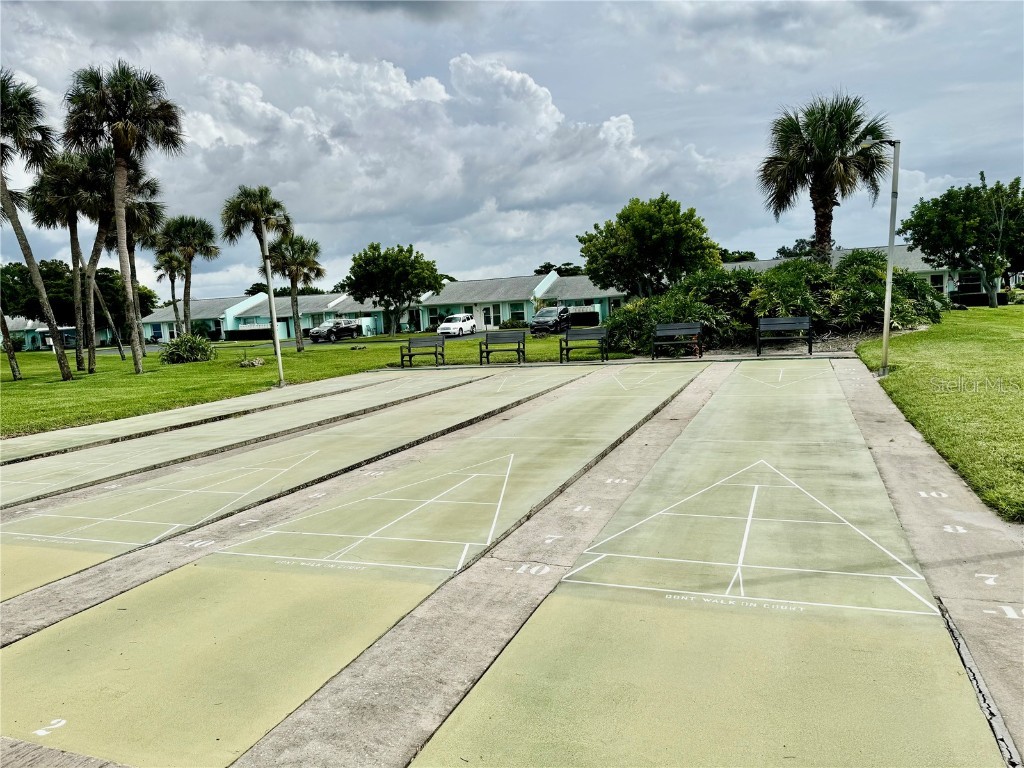 3802 42nd Street Court W #31 Bradenton FL 34205 A4672745 image52