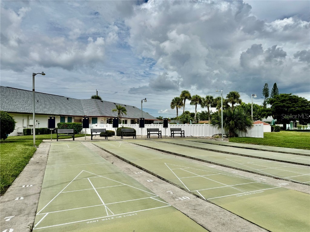 3802 42nd Street Court W #31 Bradenton FL 34205 A4672745 image53