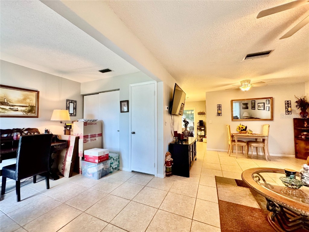 3802 42nd Street Court W #31 Bradenton FL 34205 A4672745 image8