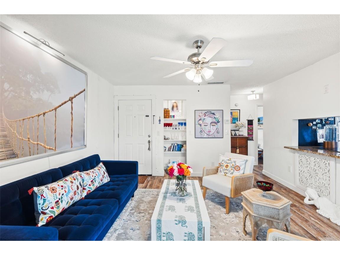 3802 Cortez Circle #C Tampa FL 33614 TB8425603 image8