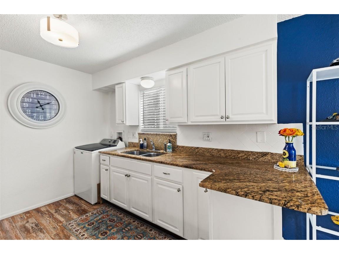 3802 Cortez Circle #C Tampa FL 33614 TB8448142 image11