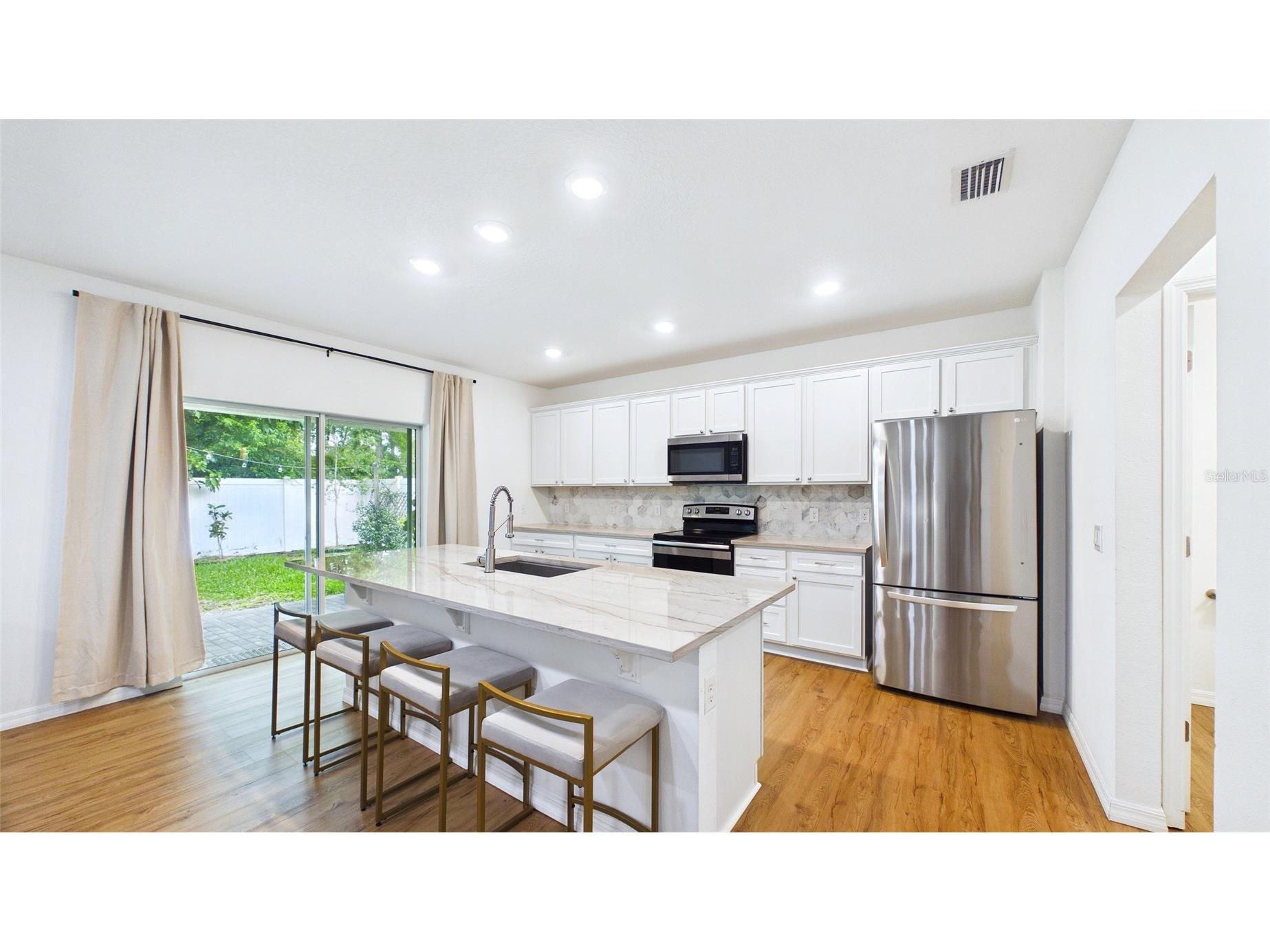 3802 E Curtis Street Tampa FL 33610 TB8514394 image4