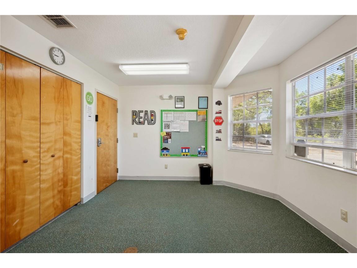 38022 River Road Dade City FL 33525 TB8367296 image41