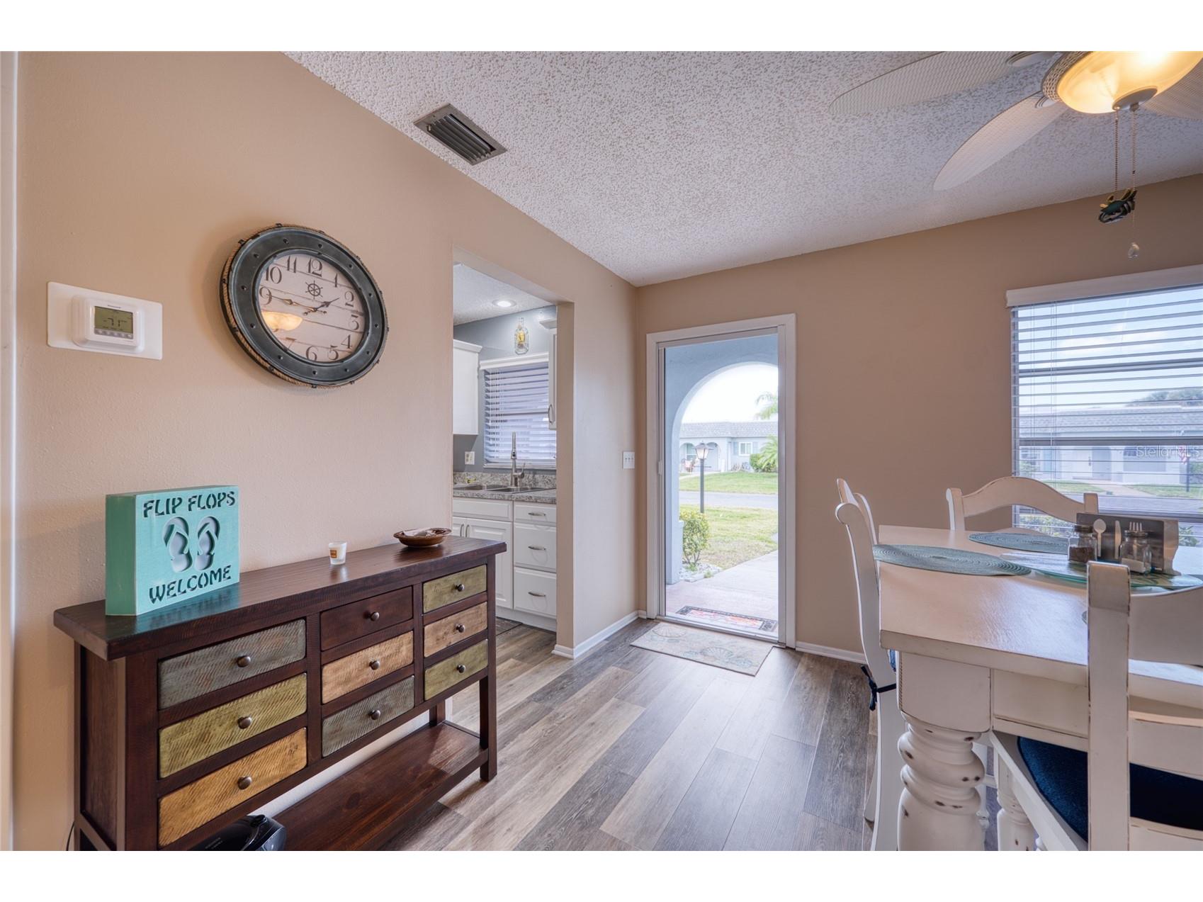 3803 41st Street Court W #3803 Bradenton FL 34205 A4684965 image2