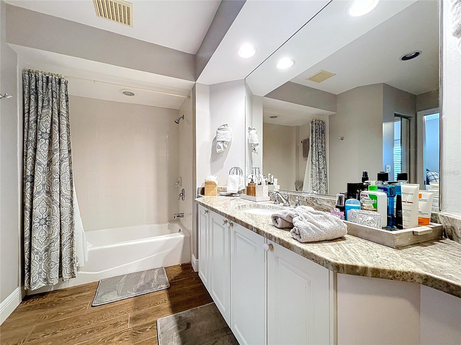 3803 54th Drive W #102 Bradenton FL 34210 A4688496 image24