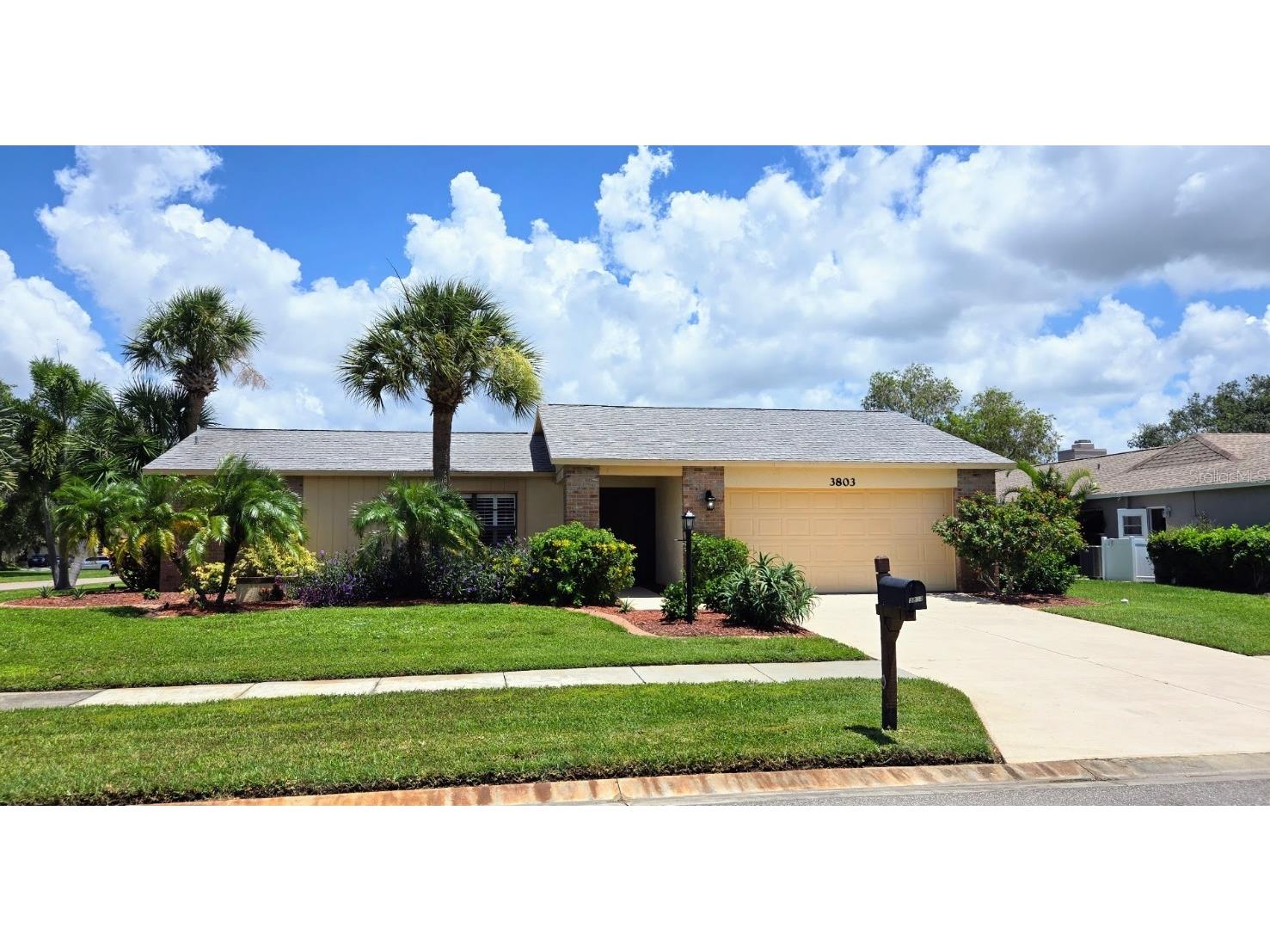 3803 Easton Street Sarasota FL 34238 A4665981 image1