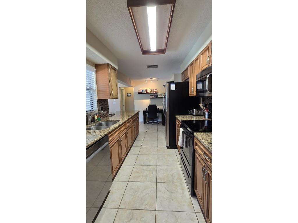 3803 Easton Street Sarasota FL 34238 A4665981 image10