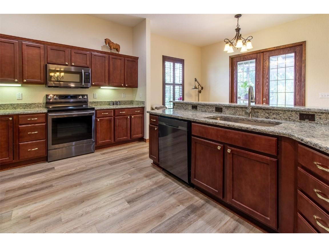 3803 SE 6th Avenue Ocala FL 34480 OM704301 image14