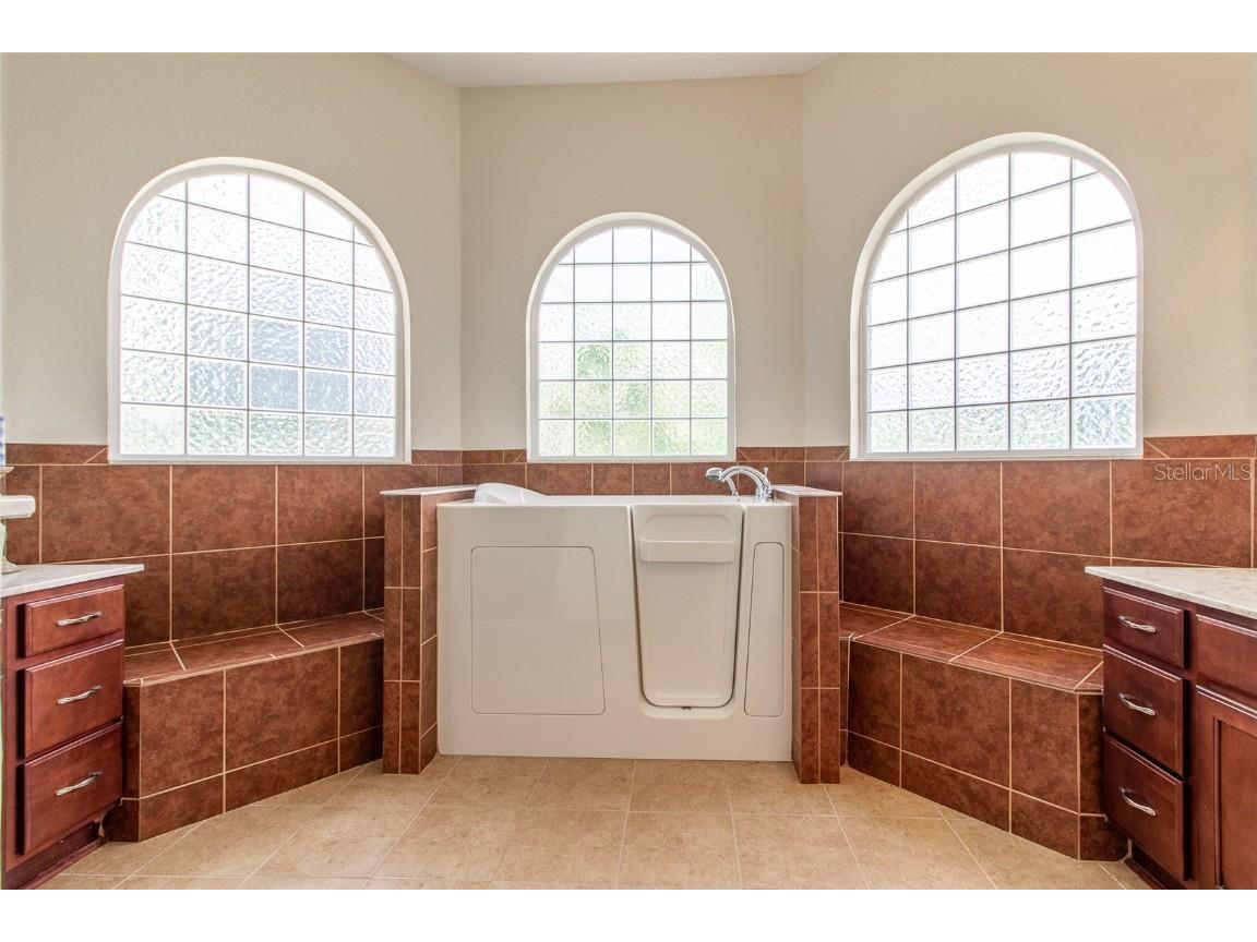 3803 SE 6th Avenue Ocala FL 34480 OM704301 image22