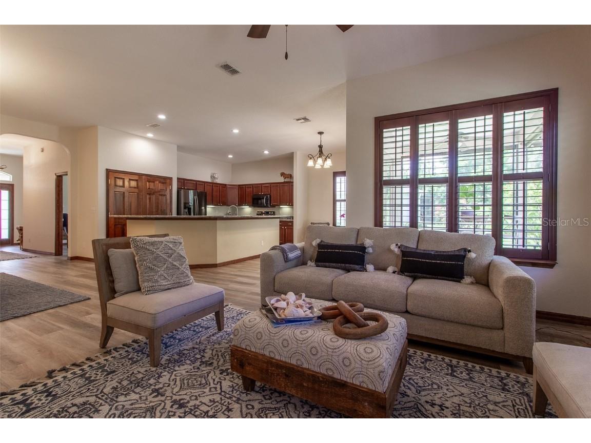 3803 SE 6th Avenue Ocala FL 34480 OM704301 image7